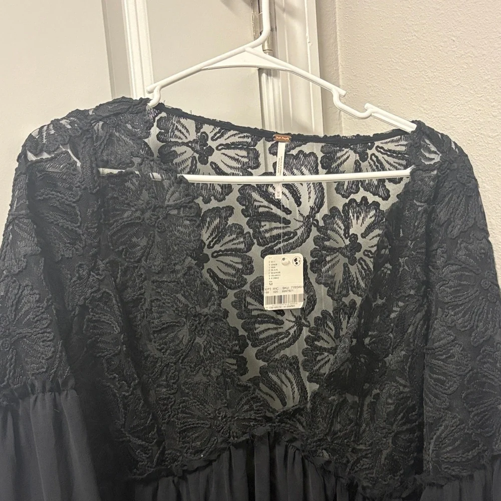 Free People Black Lace Top - Picture 2 of 8